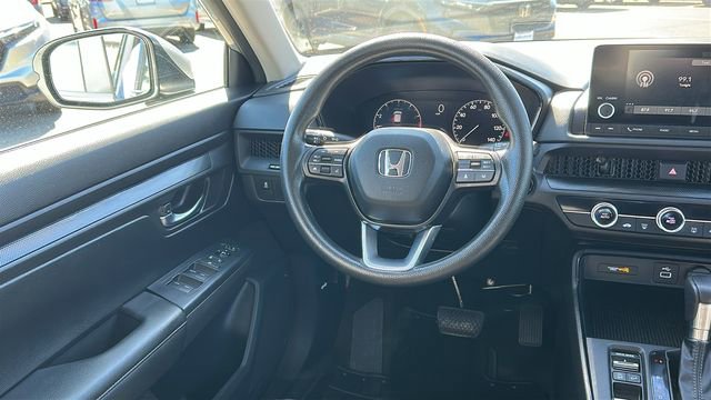 Used 2023 Honda CR-V LX image 21