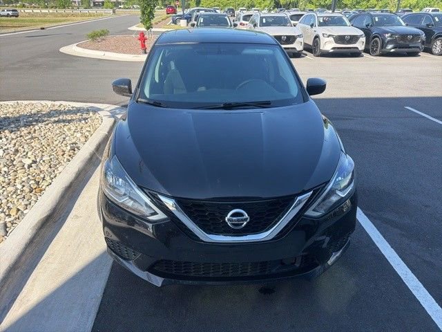 Used 2019 Nissan Sentra SV w/ Special Edition Package FWD image 10