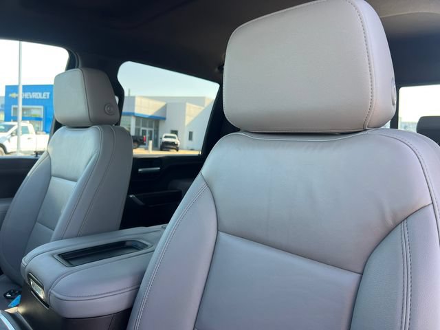 Used 2021 Chevrolet Silverado 2500 LT w/ All Star Edition AWD/4WD image 17