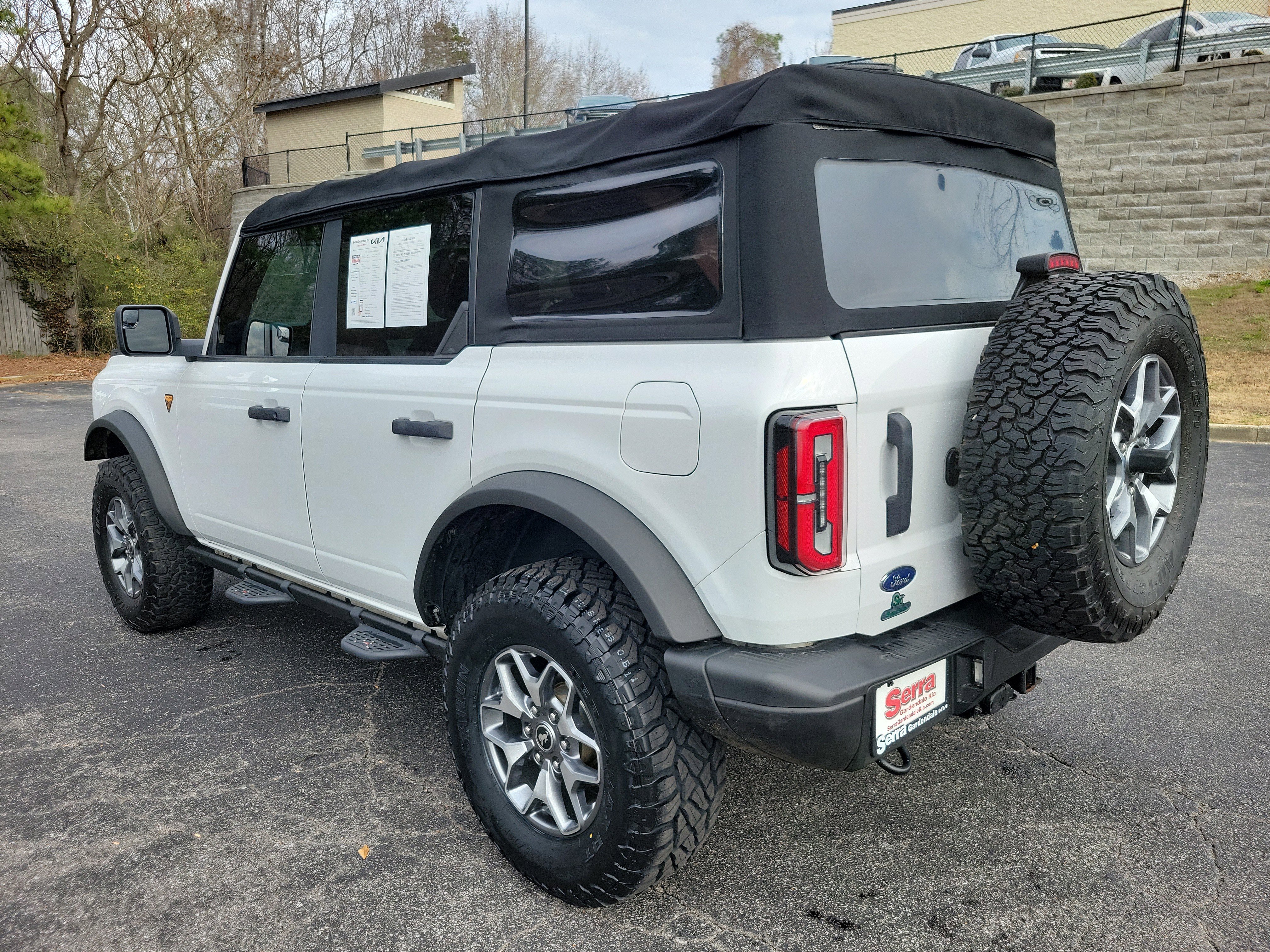 Used 2021 Ford Bronco Badlands image 30
