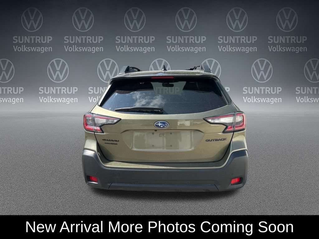 Used 2025 Subaru Outback Onyx Edition AWD/4WD image 2