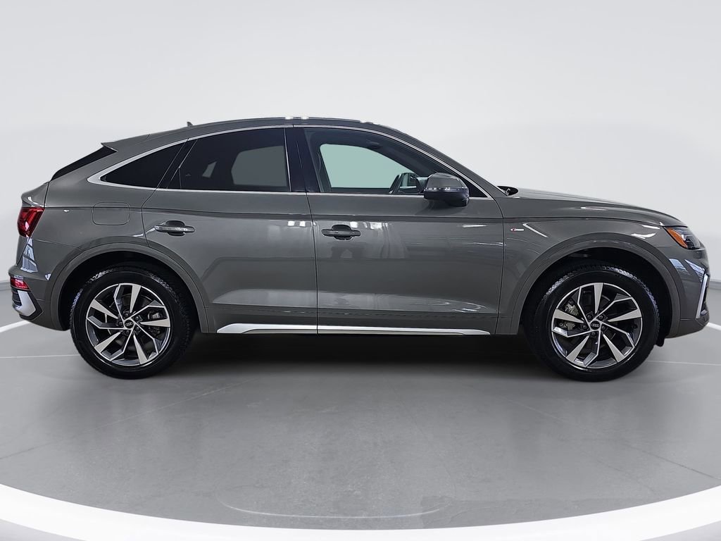 Used 2023 Audi Q5 2.0T Premium Plus w/ Premium Plus Package AWD/4WD image 2