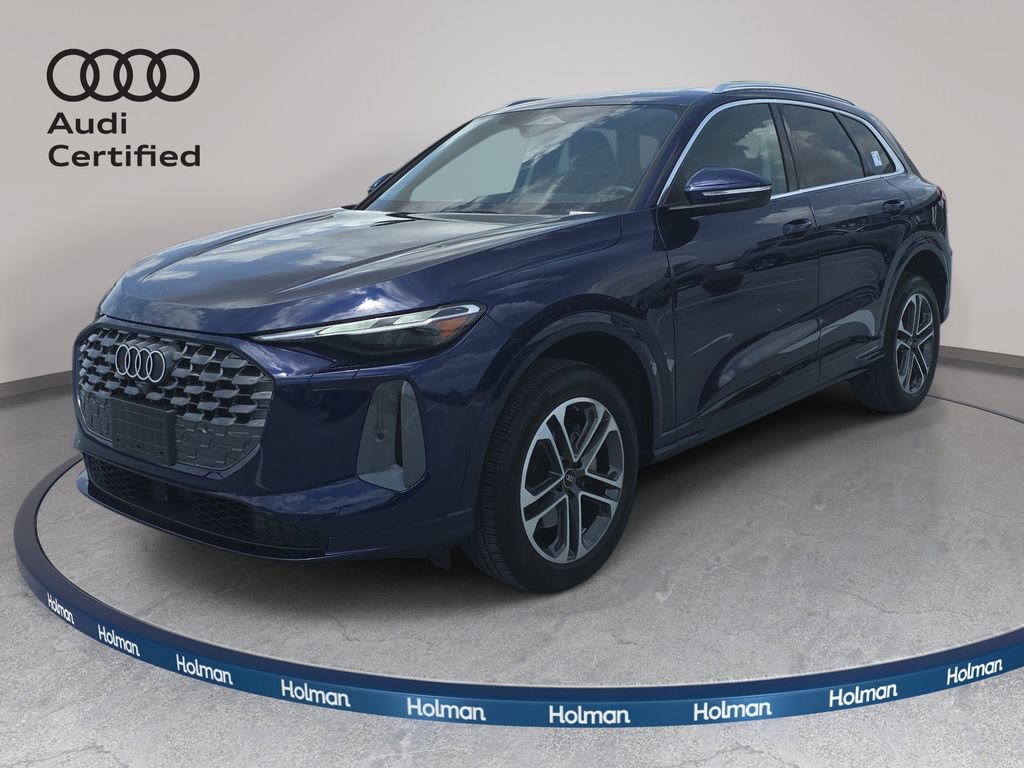 Certified 2025 Audi Q5 Premium w/ Convenience Package AWD/4WD image 1