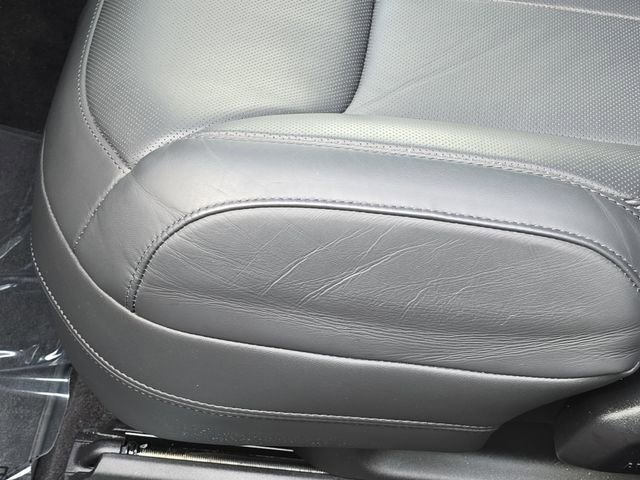 Used 2025 Land Rover Range Rover Sport SE image 31