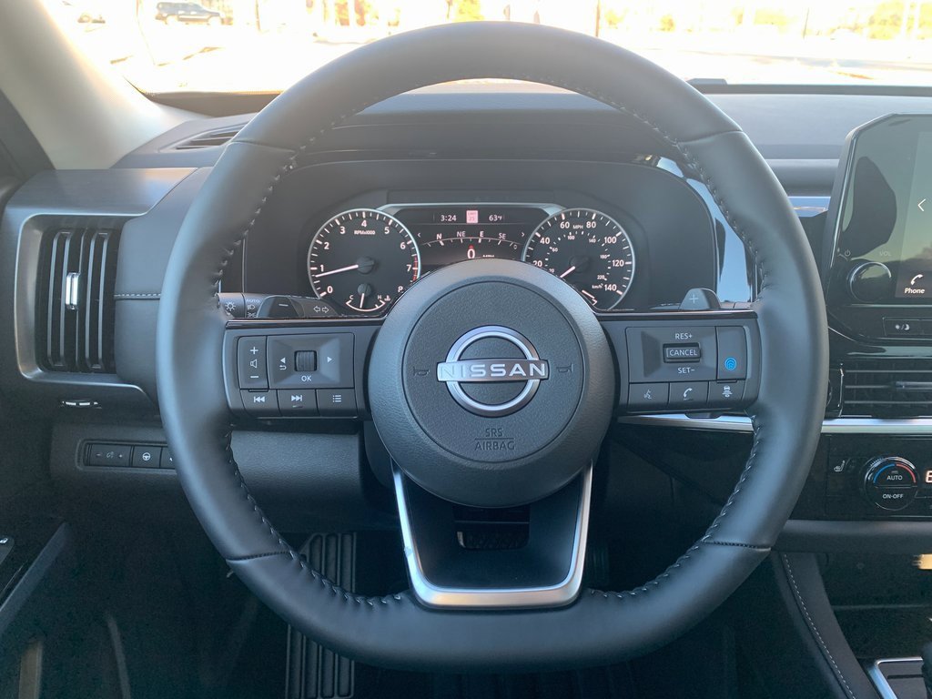 New 2025 Nissan Pathfinder SL image 8