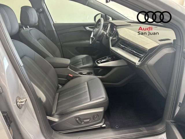 Used 2023 Audi Q4 e-tron Premium Plus w/ Premium Plus image 32