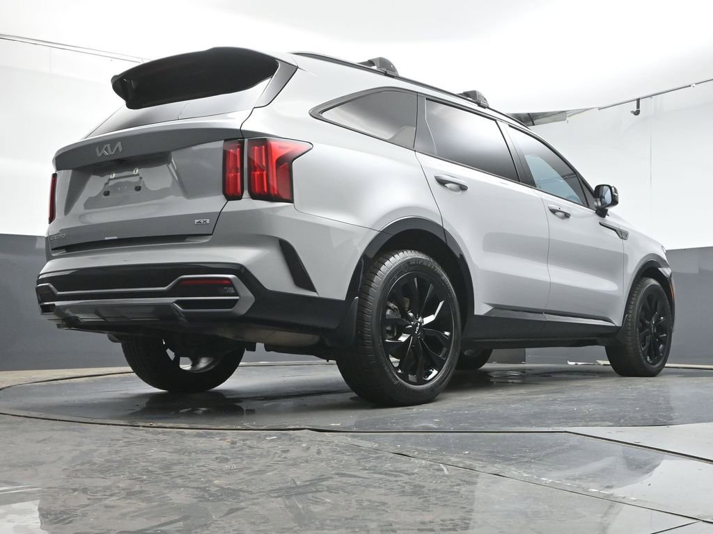 Used 2023 Kia Sorento SX AWD/4WD image 39