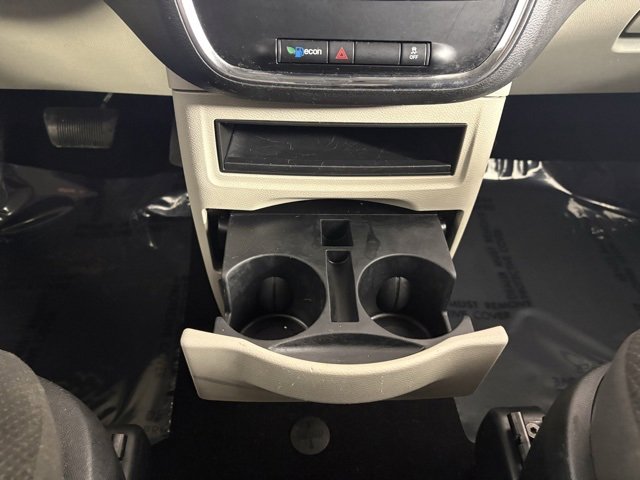 Used 2018 Dodge Grand Caravan SE image 15