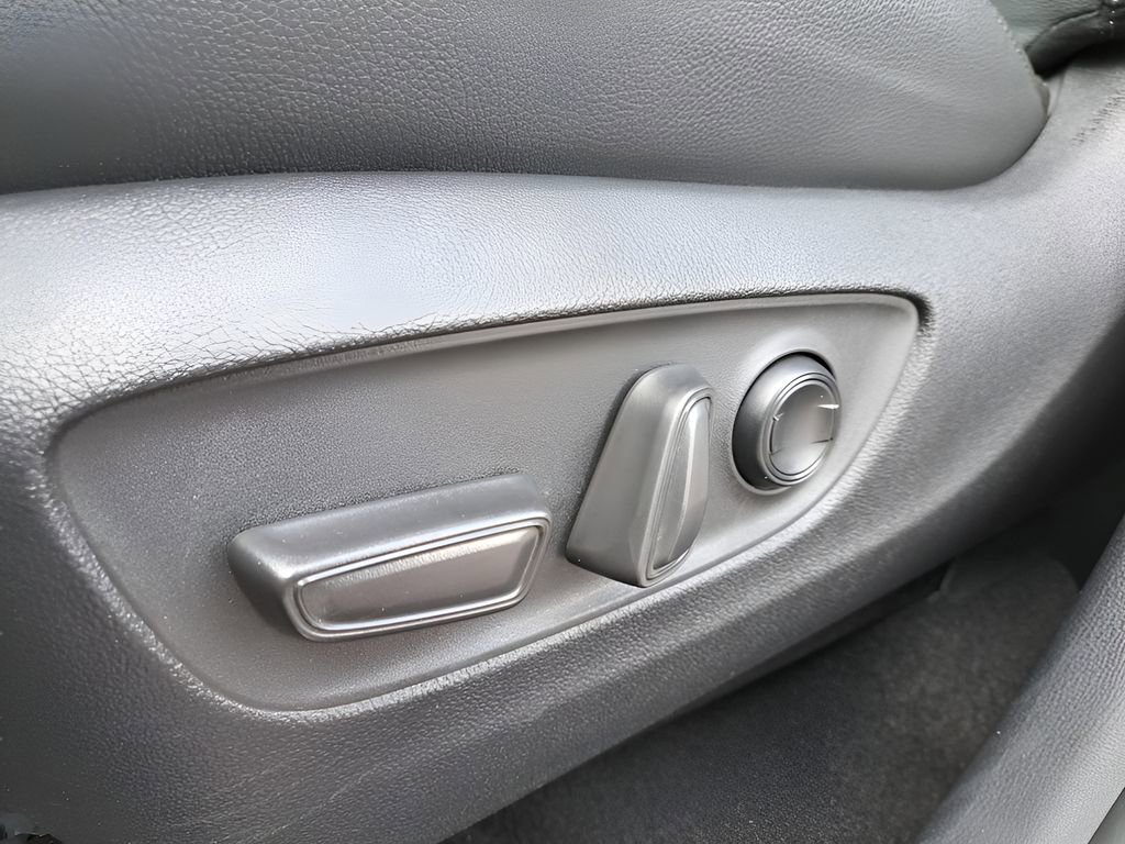 Certified 2024 Toyota Grand Highlander Platinum image 17