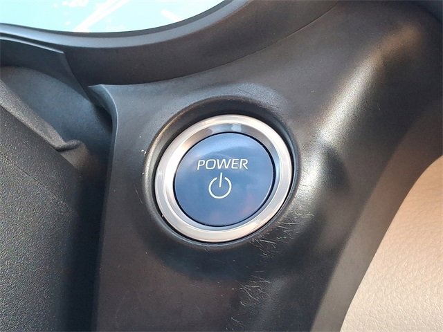 Used 2022 Toyota Sienna XLE image 24