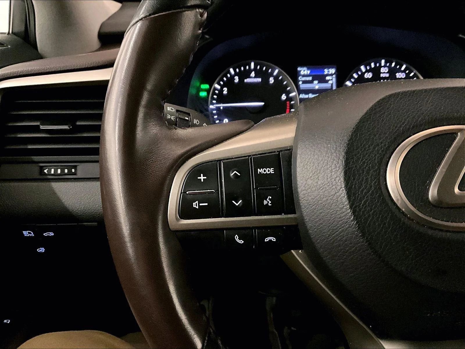 Used 2019 Lexus RX 350 AWD w/ Premium Package image 18