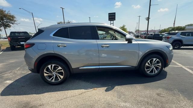 Used 2023 Buick Envision Essence FWD image 9