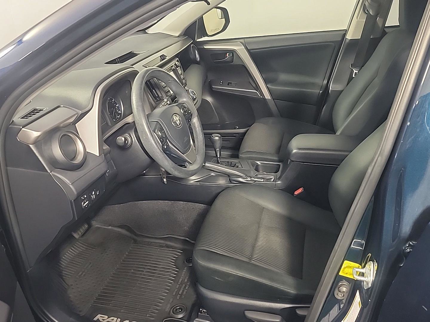 Used 2017 Toyota RAV4 LE w/ All Weather Liner Package image 17