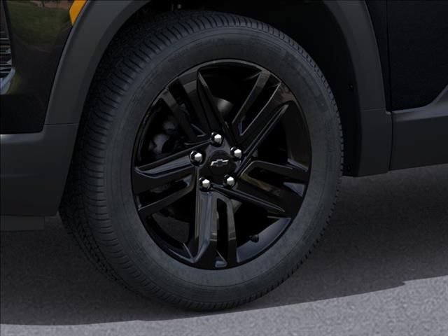 New 2026 Chevrolet TrailBlazer LT w/ Midnight Edition FWD image 9