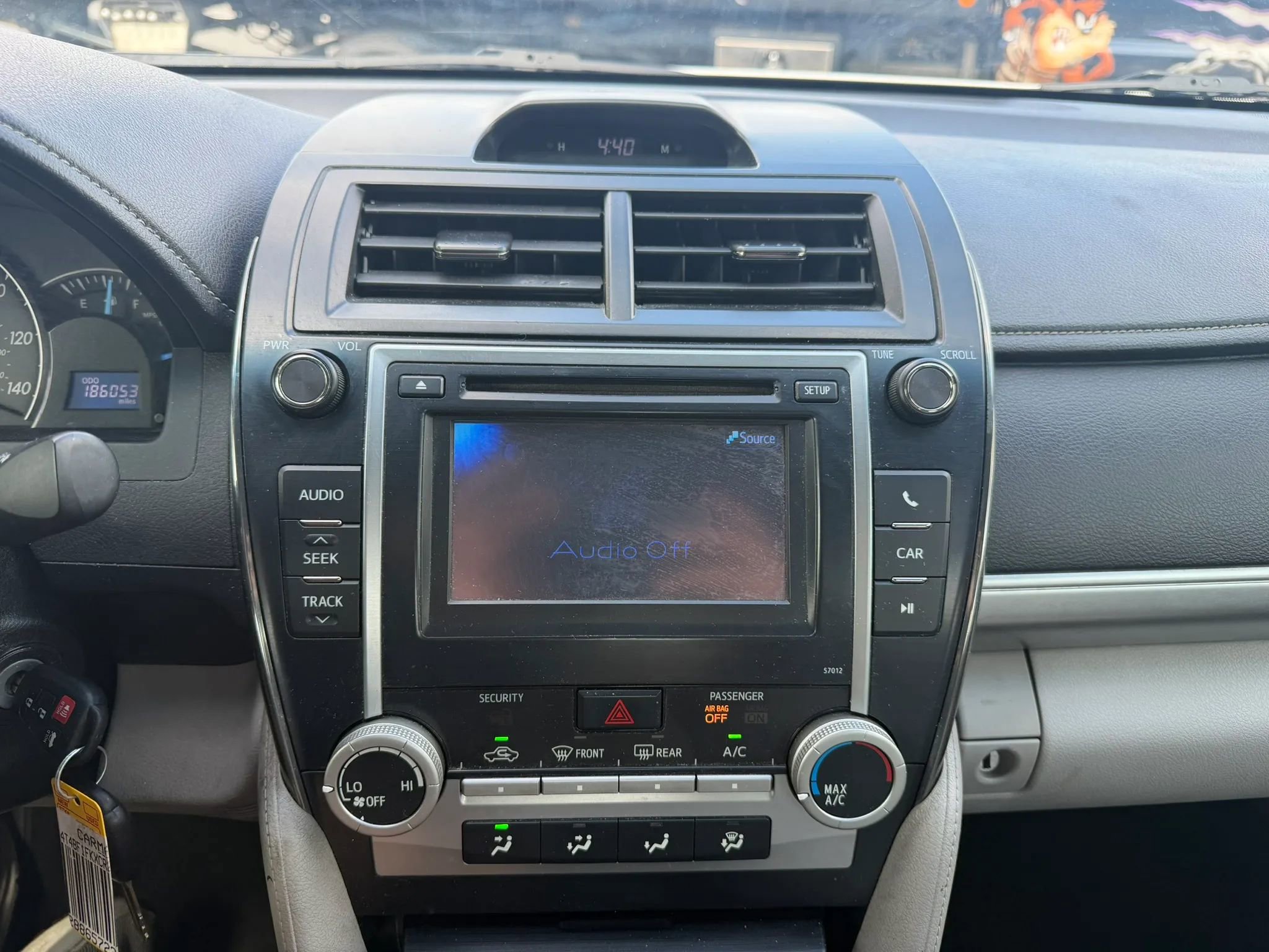 Used 2012 Toyota Camry LE FWD image 18
