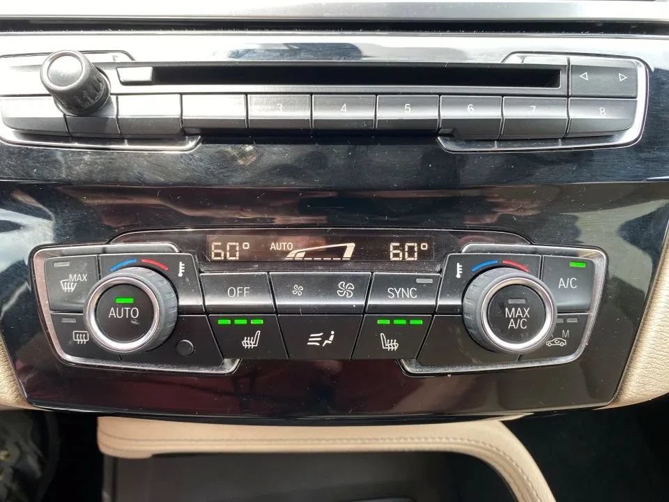 Used 2018 BMW X1 xDrive28i AWD/4WD image 23