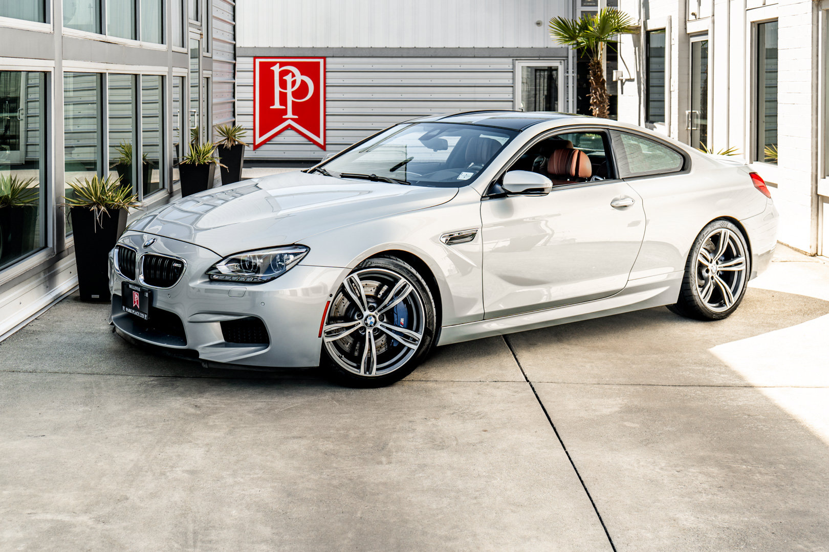 Used 2014 BMW M6 Coupe RWD image 2