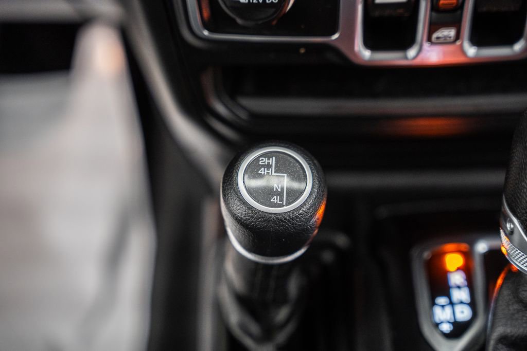 Used 2018 Jeep Wrangler Unlimited Sport S image 28