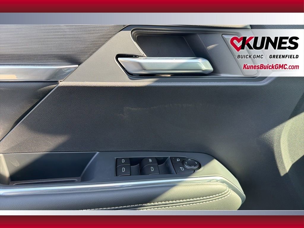 New 2026 GMC Acadia Elevation w/ Black Edition image 17