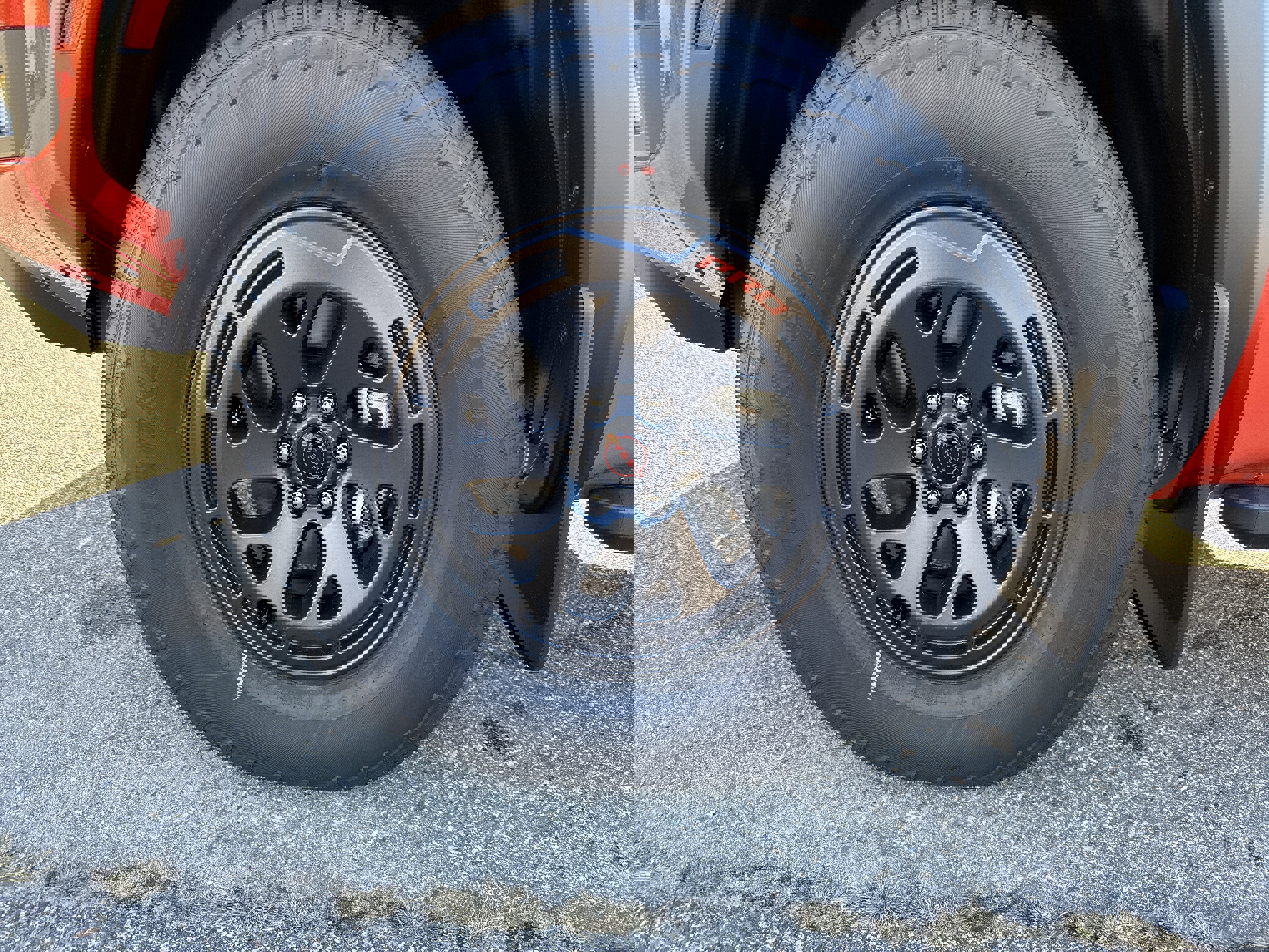 New 2026 Nissan Frontier PRO-4X w/ Pro-4x Convenience Package image 11