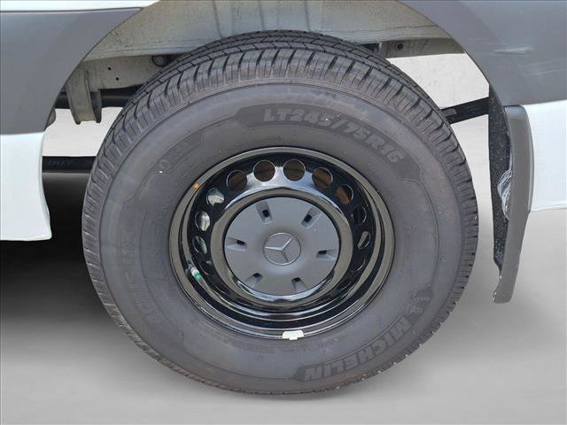 Used 2026 Mercedes-Benz Sprinter 2500 image 21