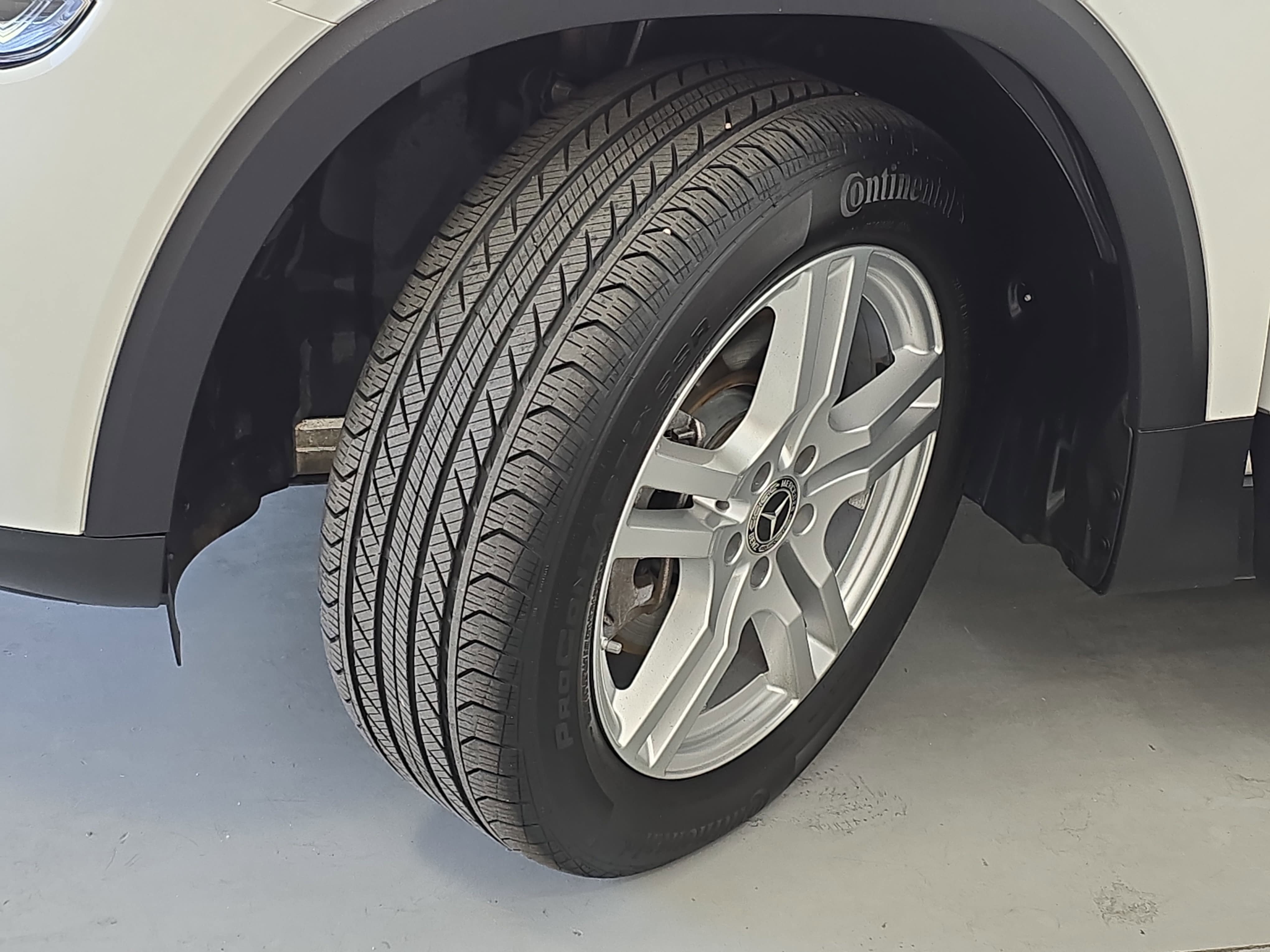 Used 2021 Mercedes-Benz GLB 250 4MATIC image 33