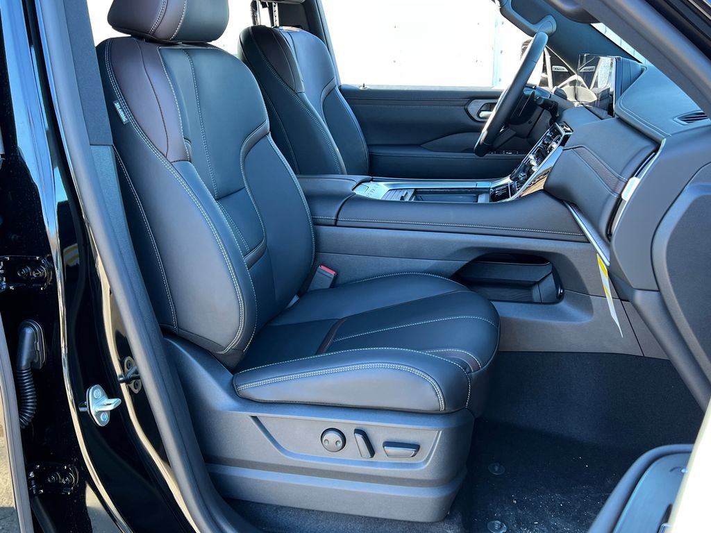 New 2026 Nissan Armada SL AWD/4WD image 23