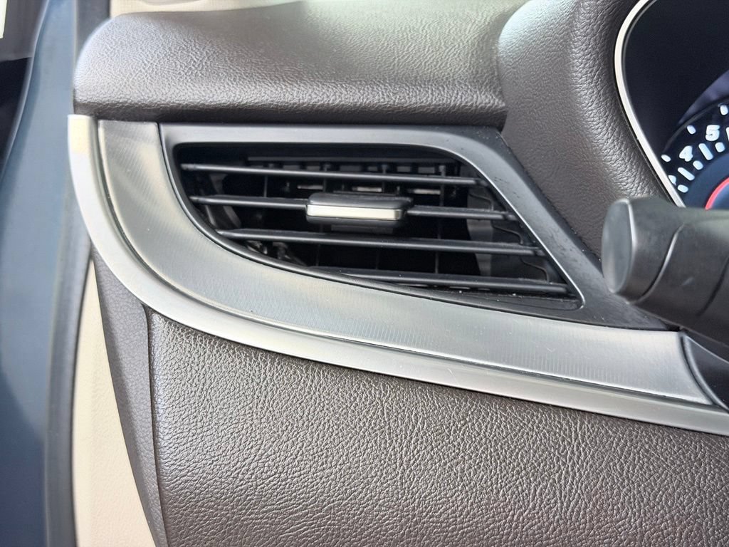 Used 2018 Lincoln MKC Premiere FWD image 39