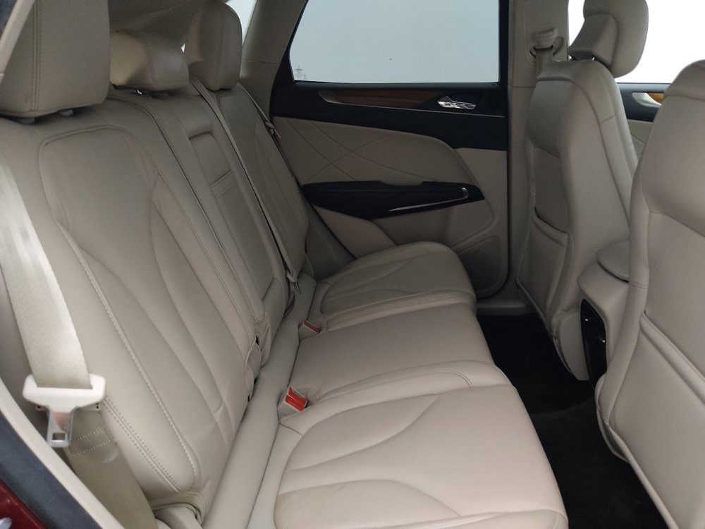 Used 2017 Lincoln MKC Select w/ Select Plus Package FWD image 19
