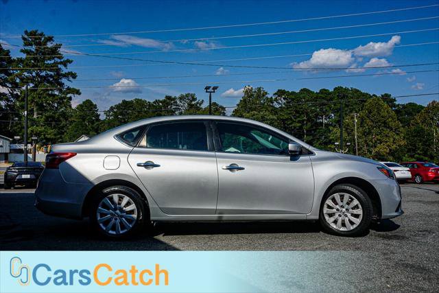 Used 2019 Nissan Sentra S image 2