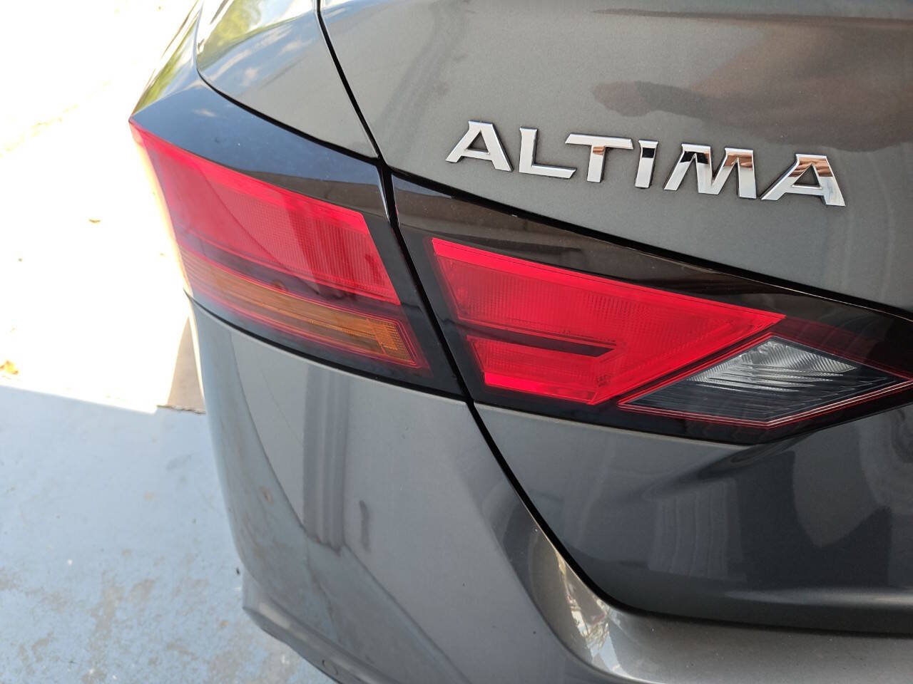 Used 2019 Nissan Altima 2.5 SL FWD image 35