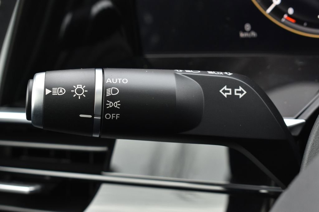 New 2026 INFINITI QX80 Luxe w/ Cargo Package image 18