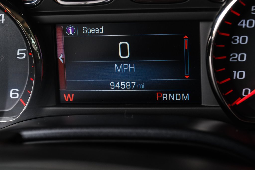 Used 2015 GMC Sierra 1500 SLT w/ SLT Crew Cab Value Package AWD/4WD image 17