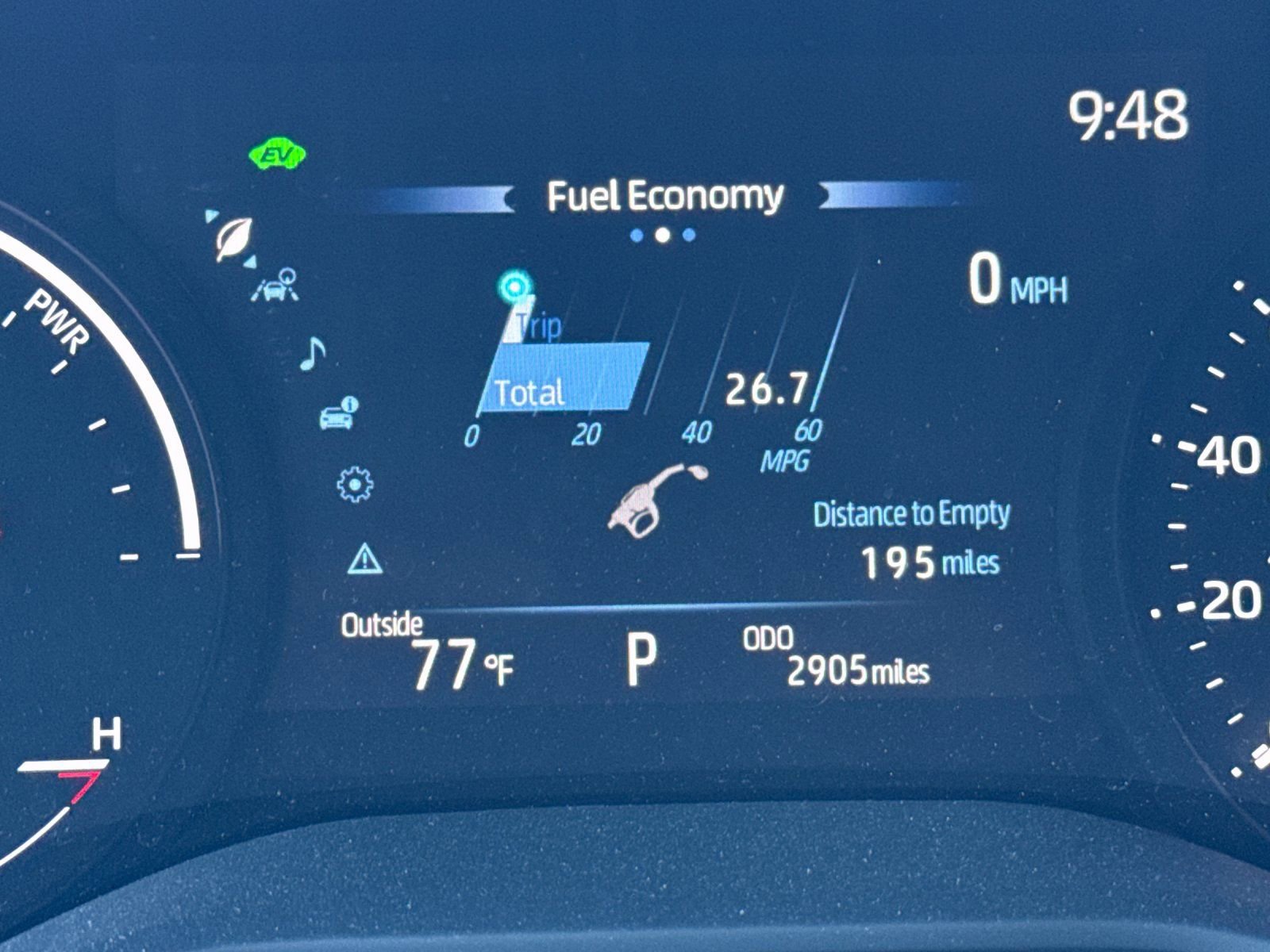 Used 2025 Toyota Sienna XLE w/ XLE Plus Package image 28