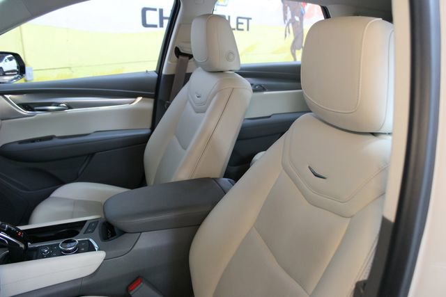 Used 2021 Cadillac XT5 Premium Luxury AWD/4WD image 19