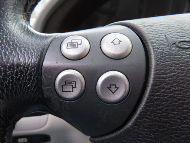 Used 2005 Mercedes-Benz C 320 Sedan image 27