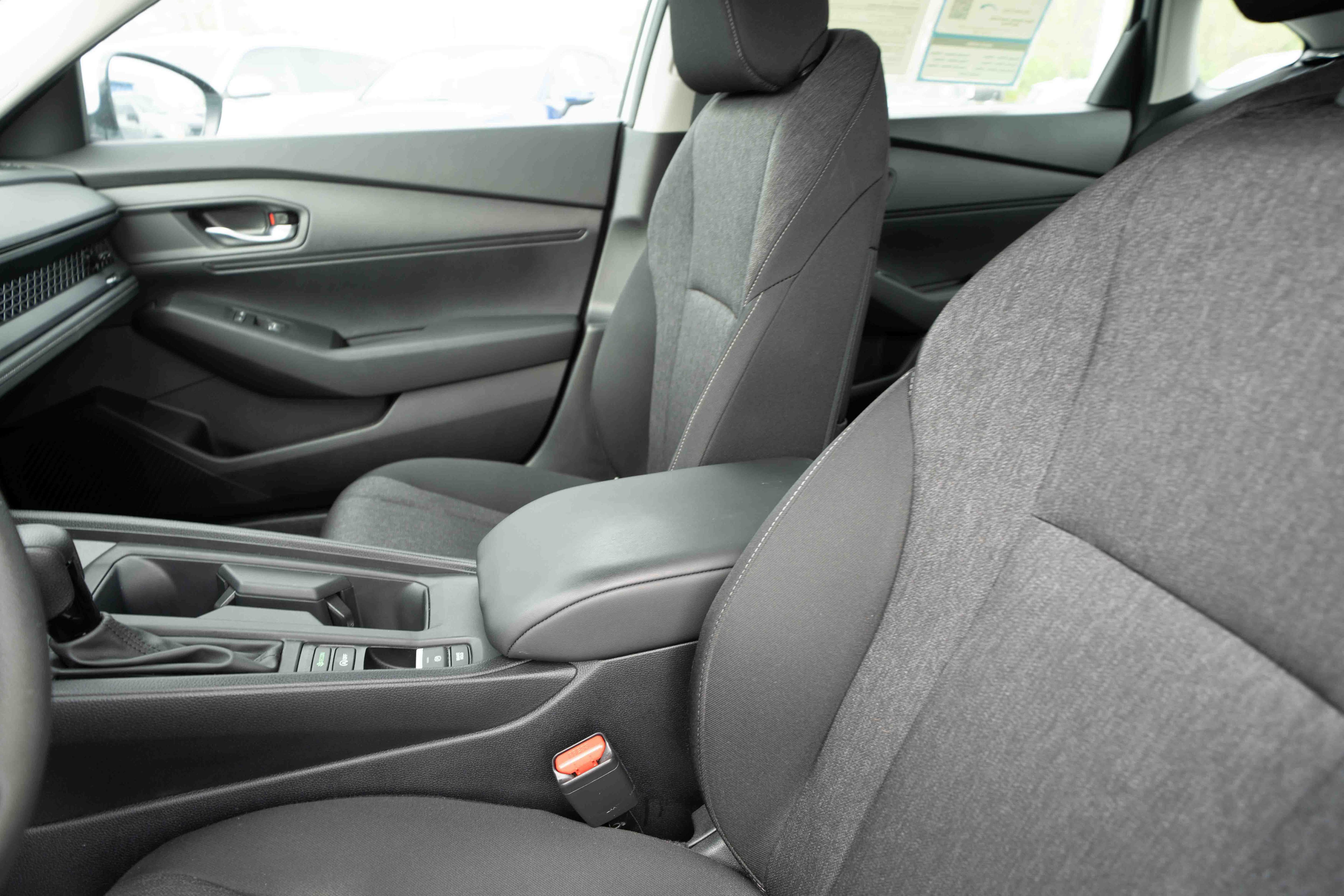 Used 2023 Honda Accord LX image 10