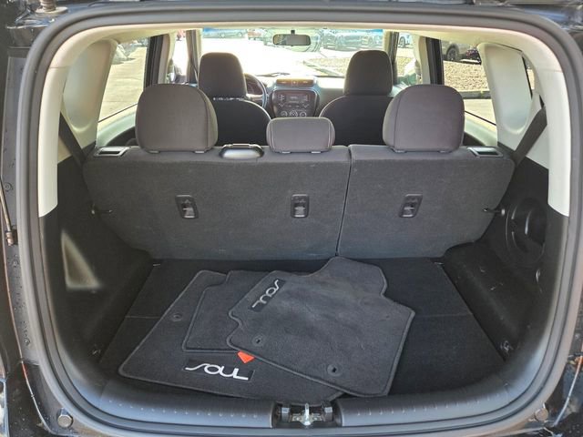 Used 2019 Kia Soul image 14