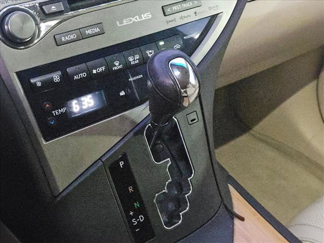 Used 2015 Lexus RX 450h FWD image 12