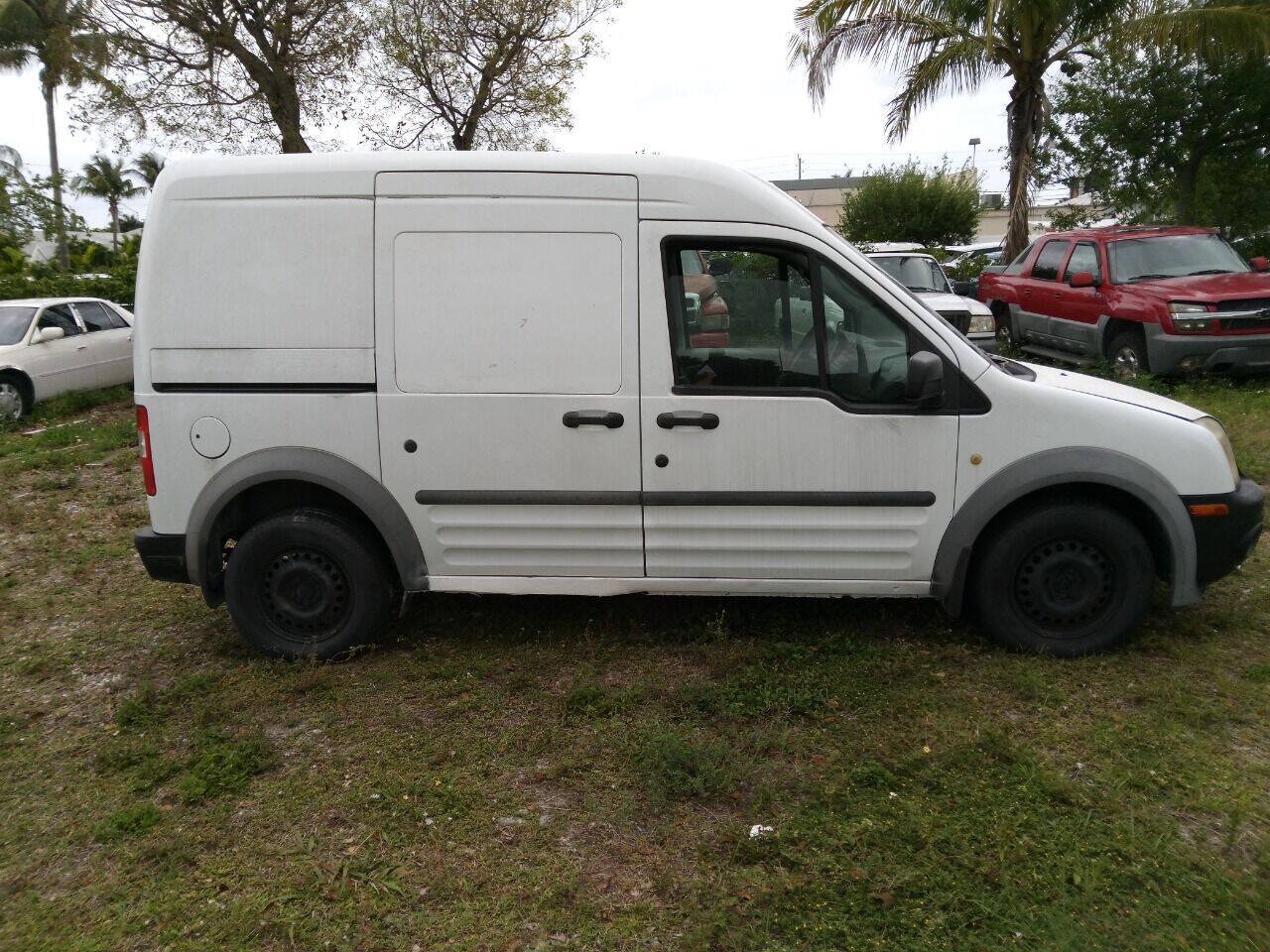 Used 2013 Ford Transit Connect XL FWD image 6