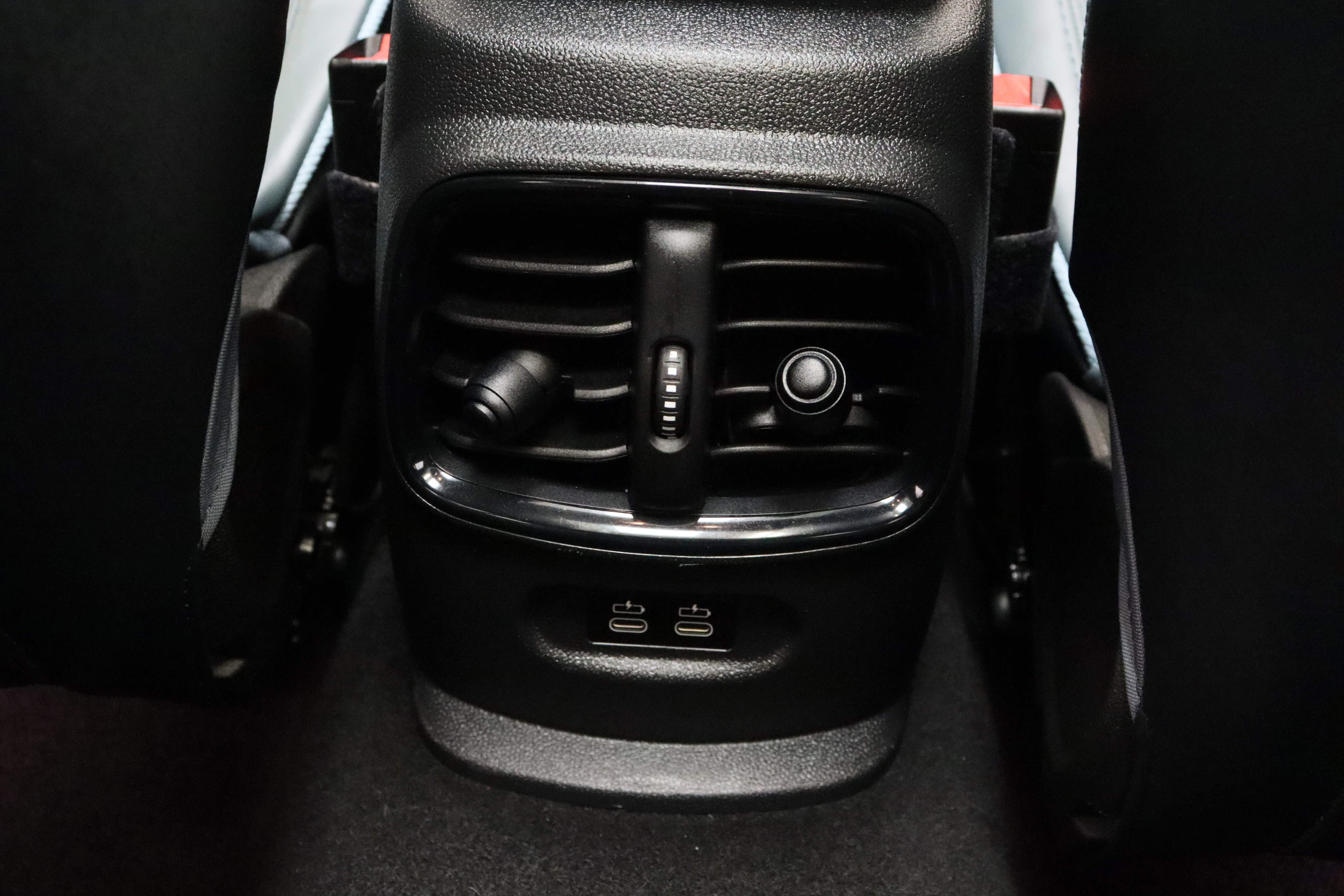 Used 2023 MINI Cooper Clubman S w/ MINI Untold Edition FWD image 32