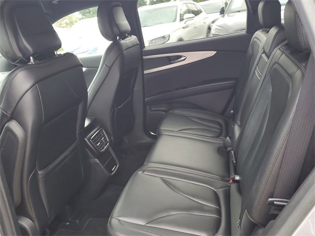 Used 2020 Lincoln Nautilus FWD image 17