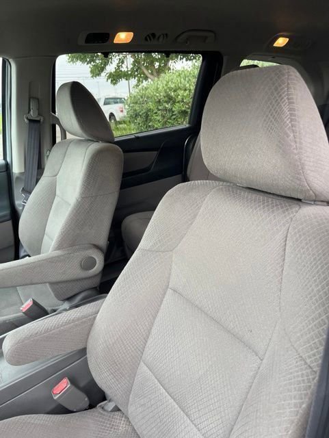 Used 2016 Honda Odyssey EX image 13