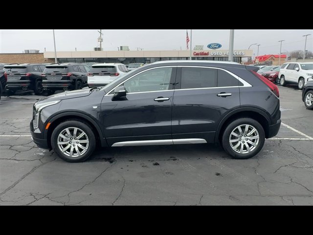 Certified 2023 Cadillac XT4 Premium Luxury w/ Cold Weather Package image 5