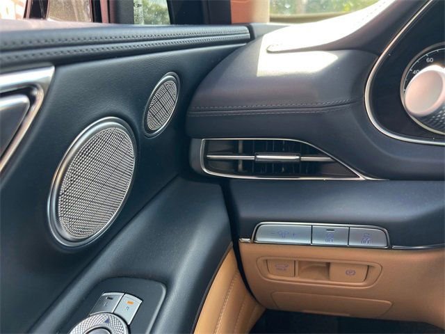 Used 2024 Genesis GV80 3.5T image 14