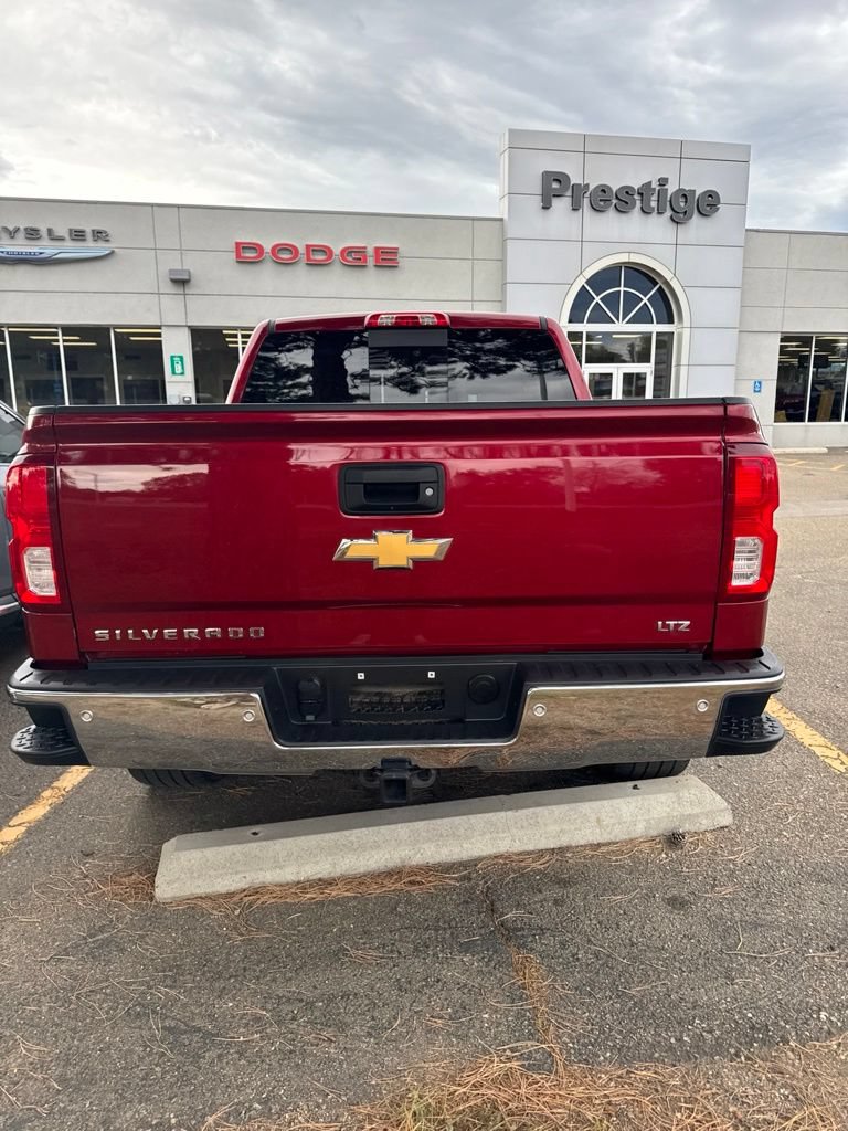 Used 2018 Chevrolet Silverado 1500 LTZ w/ Sport Package AWD/4WD image 3
