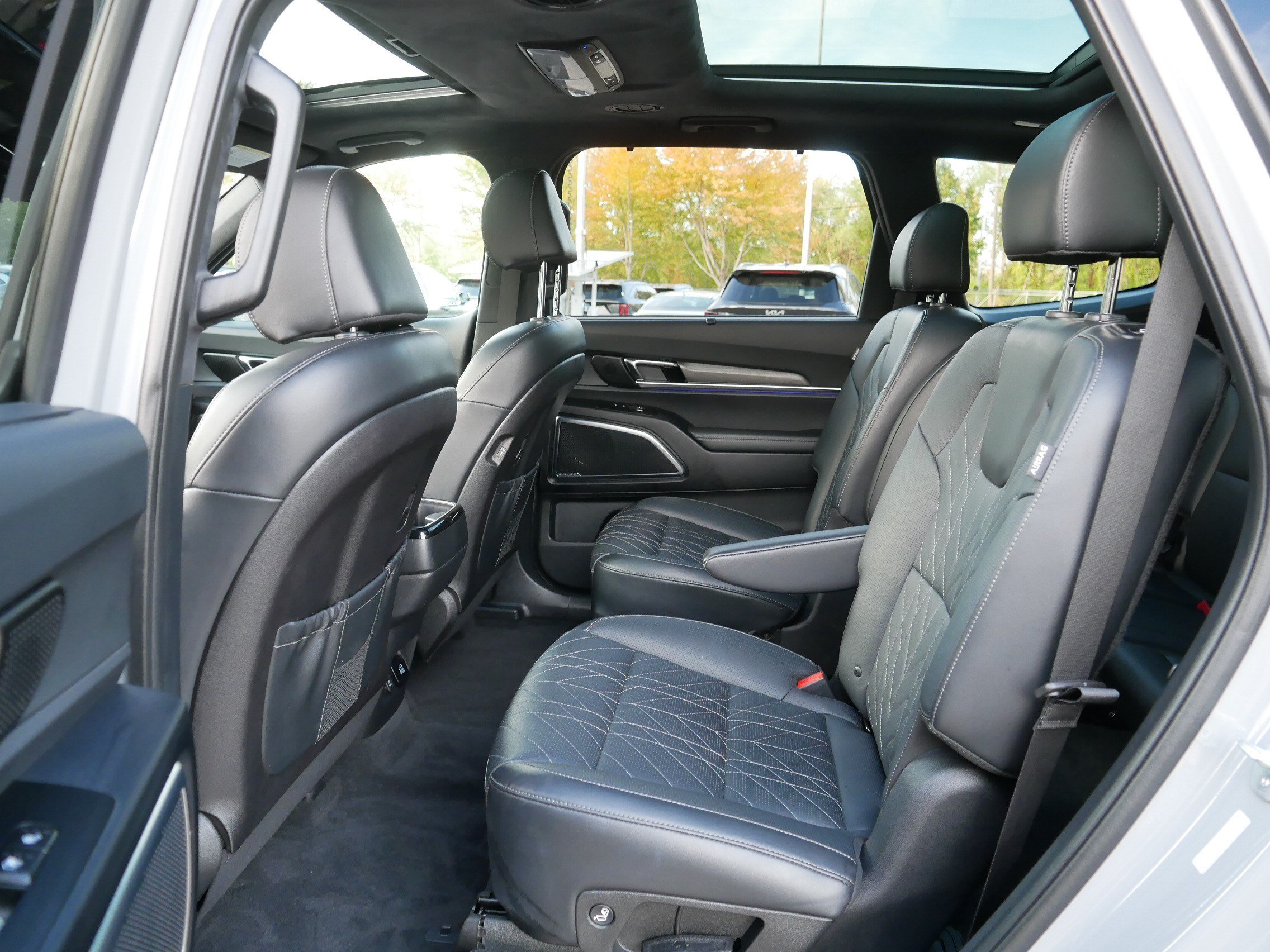 Certified 2024 Kia Telluride SX Prestige X-Line AWD/4WD image 35
