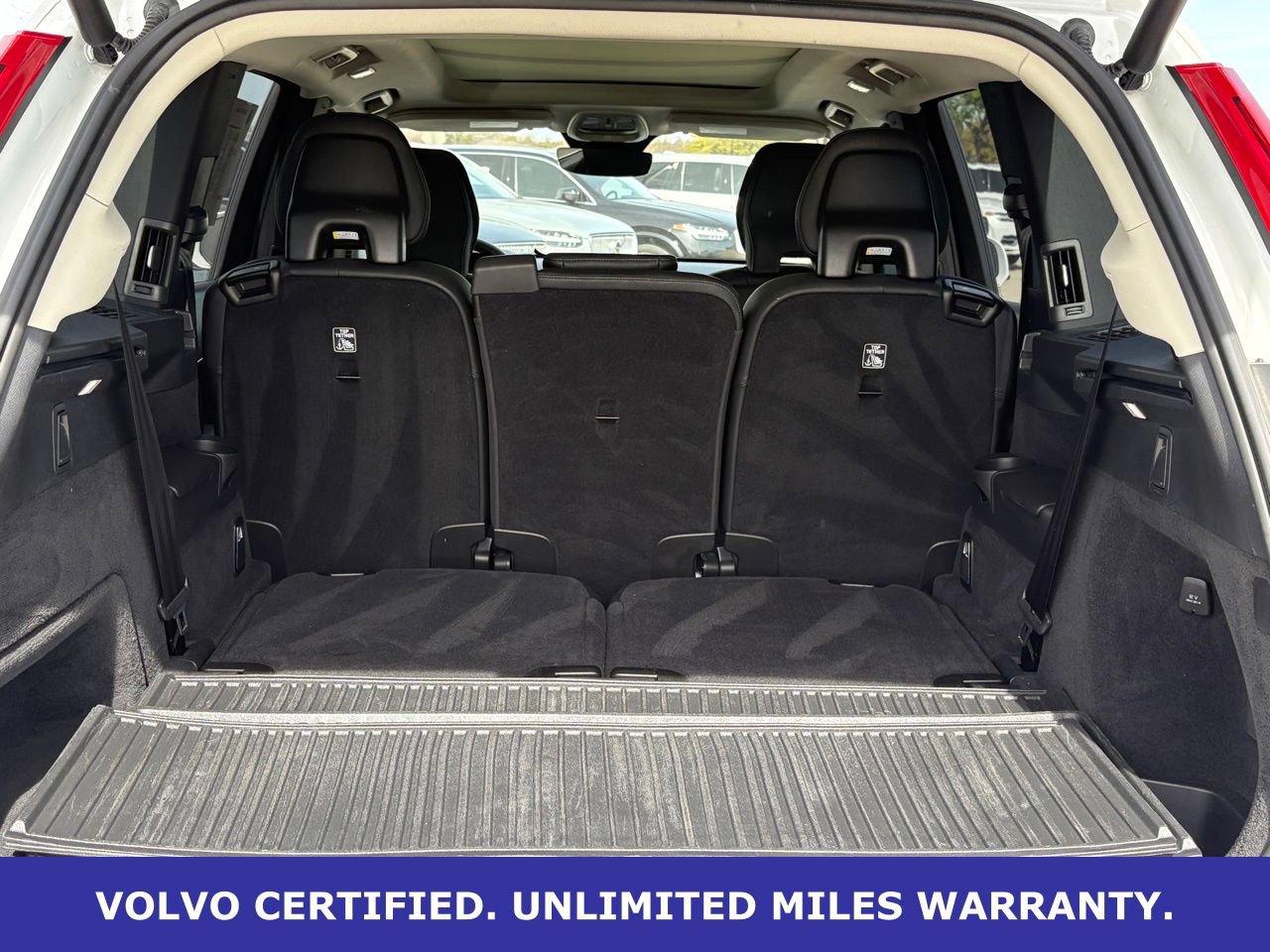 Certified 2024 Volvo XC90 B5 Plus w/ Protection Package Premier image 37