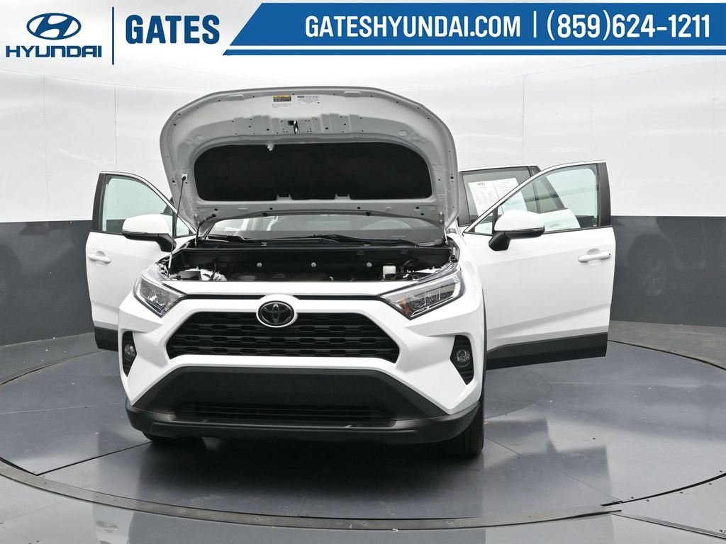 Used 2021 Toyota RAV4 XLE image 44