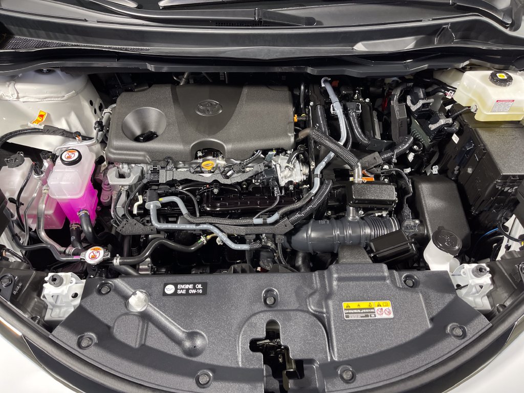 Certified 2026 Toyota Sienna LE FWD image 9